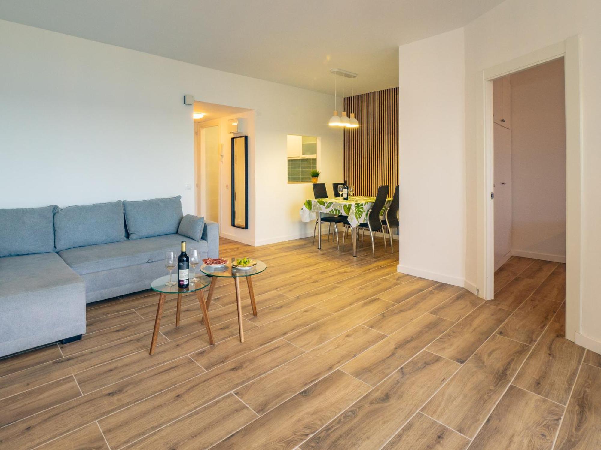 Apartment On Beach Mijas Sitio de Calahonda Ngoại thất bức ảnh