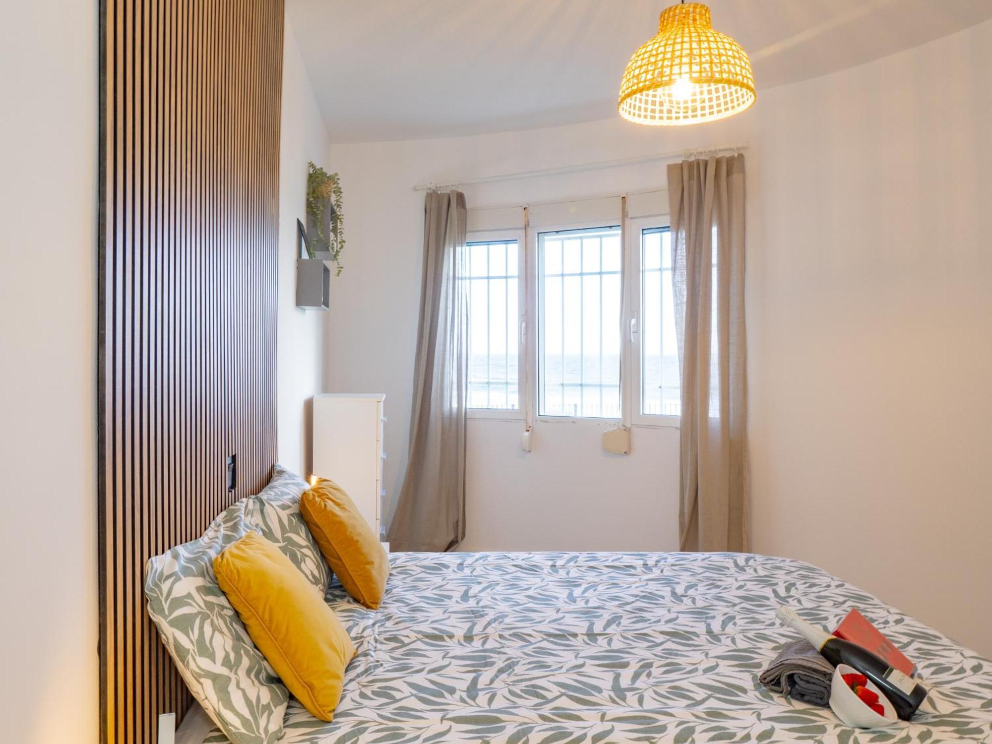 Apartment On Beach Mijas Sitio de Calahonda Ngoại thất bức ảnh