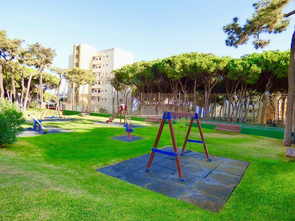 Apartment On Beach Mijas Sitio de Calahonda Ngoại thất bức ảnh
